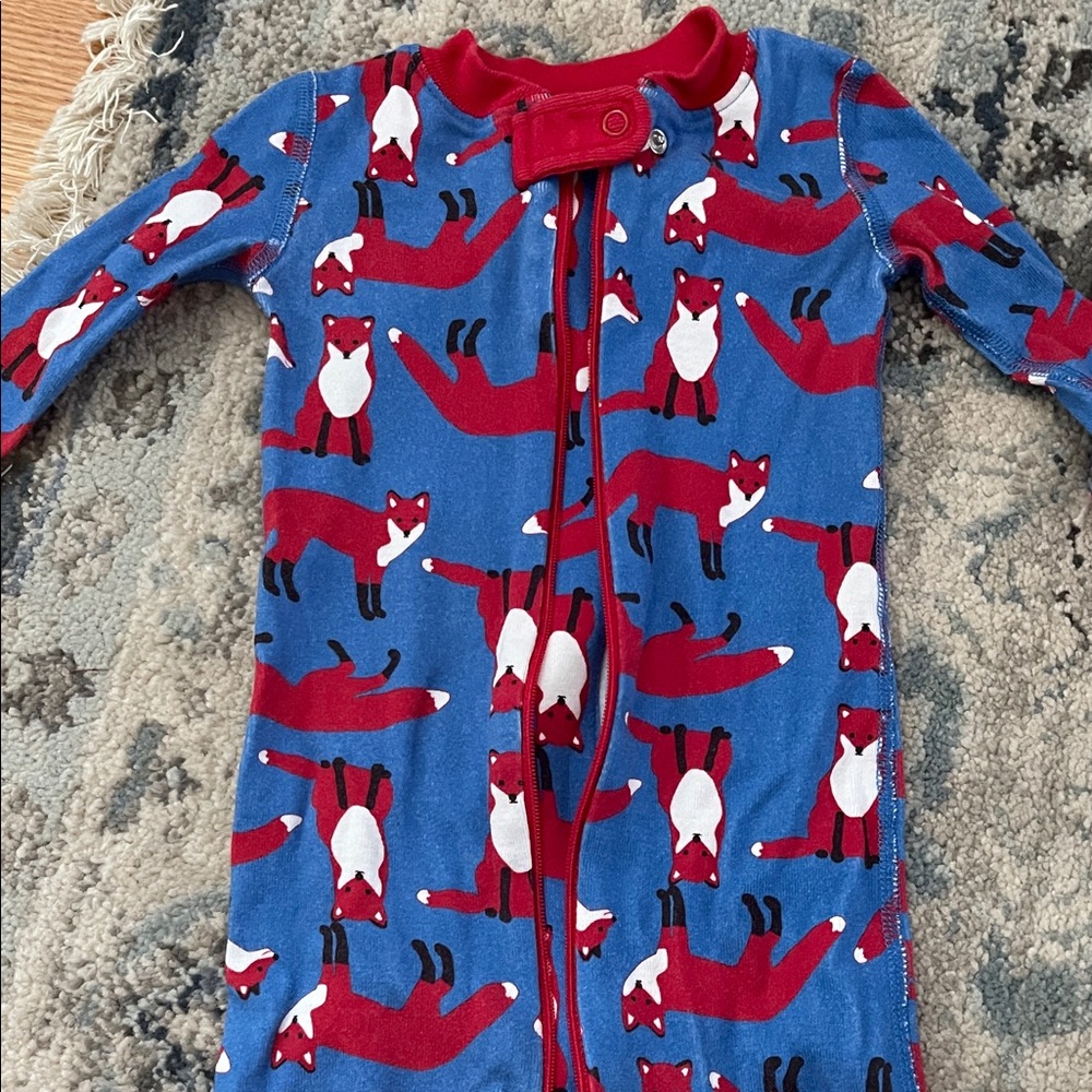 Hanna Andersson Blue and Red Fox Print Sleep and Play 6-12 months